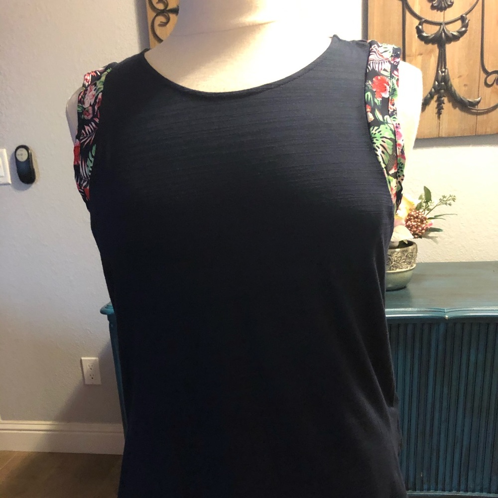 New W5 Top
